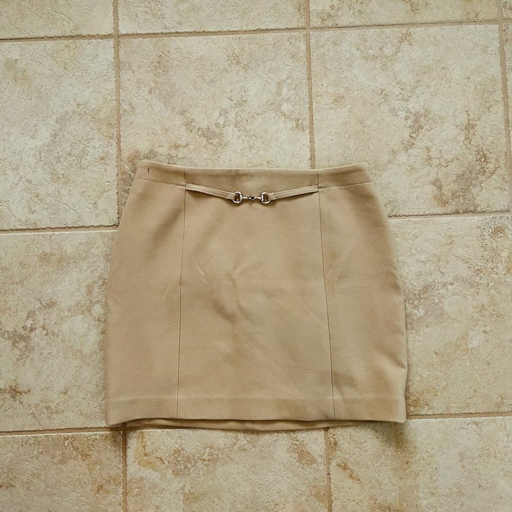 Light tan mini skirt